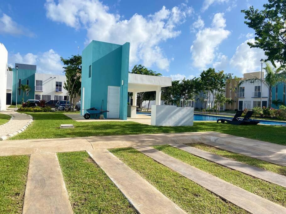 Casa Kuxtal Apartment Плая дел Кармен Екстериор снимка