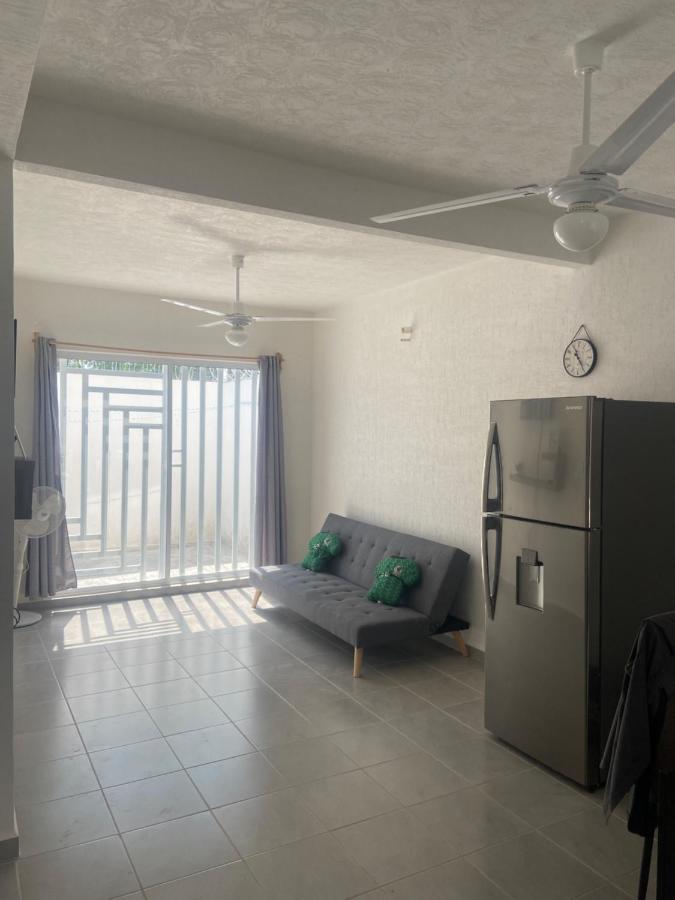 Casa Kuxtal Apartment Плая дел Кармен Екстериор снимка
